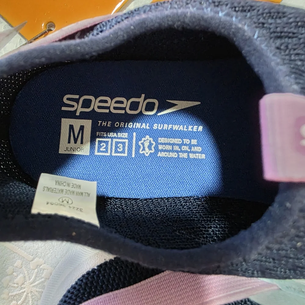 Speedo Girls' Aqua Sock in Navy and Pink, Size M (2-3).